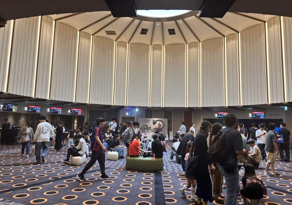 Tジョイエミテラスの内観